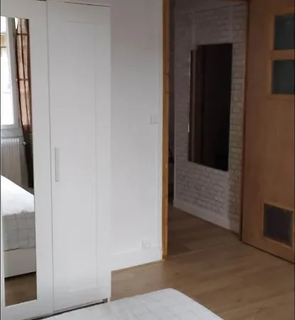 Apartment Beau F3, Renove, Calme, En Plein Centre De